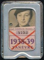 1938 Budapest Székesfővárosi Közlekedési Rt. által kiadott fényképes bérlet az 1938-39-es tanévre, eredeti alumínium tokjában