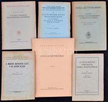 6 db történelmi munka: Sinkovics István: A magyar nagybirtok a XV. század elején, Bp., 1933, Kniewald Károly: A Pray-kódex tartalma, kora jelentősége, Bp., 1940. Jakó Zsigmond: Adatok a dézsma fejedelemségkori adminisztrációjához,  Kolozsvár, 1945. Dr. Galla Ferenc: A cluny reform hatása Magyarországon. Pécs, 1931. Györffy György: A Codex Cumanus keletkezésének kérdéséhez. Bp., 1942, Genthon IStván: Gyula Műemlékei. Bp., 1944