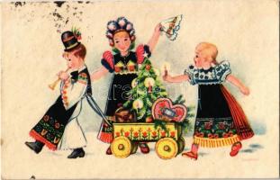 4 db régi magyar népviselet képeslap