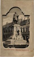Szekszárd, Garay János szobra, Boday Gusztáv üzlete (vágott / cut)
