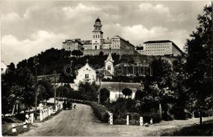 58 db MODERN magyar városképes lap a 60-as évektől / 58 MODERN Hungarian town-view postcards from th...