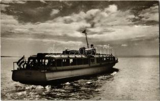 Balaton és környéke - 48 db MODERN városképes lap a 60-as évektől / 48 MODERN town-view postcards fr...