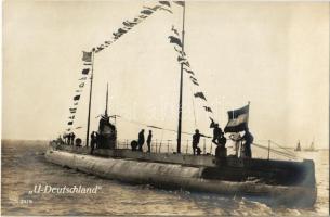 U-Deutschland. Kaiselriche Marine Unterseeboot / German Navy blockade-breaking German merchant submarine