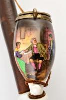 Festett és matricás porcelán pipák, összesen: 6 db +4  fa szár, néhányon apró hajszál repedéssel, h:...