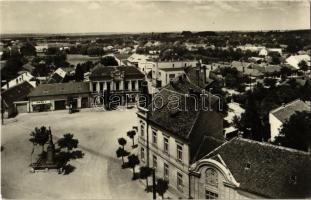 Szered, Sered nad Váhom, Sereth; Május 1. tér, üzlet / Námestie 1. mája, Obuva / square, shop - modern