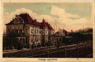 Budapest XII. Istenhegyi nagyszálloda, fogaskerekű vasút gőzmozdonya, gyógyszertár. Fogaskerekű Dohányáruda kiadása 1926.