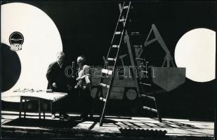 cca 1975 Zsigri Oszkár (1933-?) budapesti fotóművész hagyatékából 2 db vintage fotóművészeti alkotás...