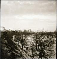 cca 1942 Thöresz Dezső (1902-1963) békéscsabai gyógyszerész és fotóművész szolgálatot teljesített eg...