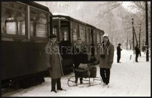 cca 1938 Budapesti villamos télen, 5 db vintage negatív (de csak az egyiken látható villamos), 24x36 mm