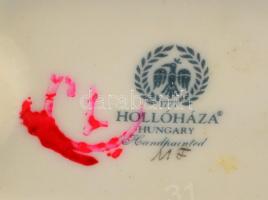 Hollóházi népviseletbe öltözött leány és legény kézzel festett, jelzett, apró kopásnyomokkal, m: 16 ...