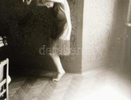 cca 1930 Mozdulatművészről készült felvételsorozat, 13 db vintage negatív, Fekete György (1904-1990)...