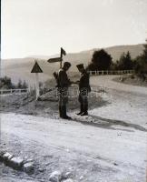 1945 előtti katonai fotók és/vagy negatívok és/vagy diapozitívok vegyes tétele, különböző helyszínek...