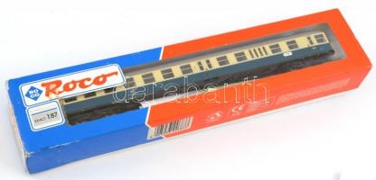 Roco Nr. 44683 személyvagon modell, eredeti dobozában, egy-két alkatrésszel, jó állapotban, 30x3,5x4...