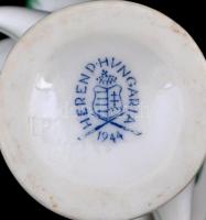 Herendi fogpiszkálótartó, kézzel festett, jelzett, apró kopásnyomokkal, m: 6,5 cm