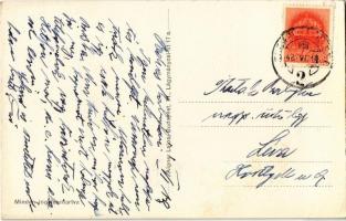 Vágsellye, Schelle, Sala nad Váhom; Országzászló, Római katolikus templom, Szentháromság szobor, Hős...