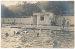 1925 Resica, Resita; strand, fürdőzők a medencében / spa, bathing people in the swimming pool - 3 db...