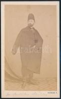 1862 gróf Bethlen Miklós (1819-1900) újságíró, 1848-as huszárőrnagy, keményhátú fotó Veress Ferenc (1832-1916) műterméből, jó állapotban, 10,5×6,5 cm