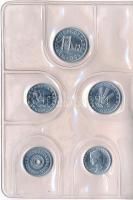 1977. 2f-10Ft (9xklf) "Magyar Népköztársaság" forgalmi érméi sötétzöld műbőrtokban T:1