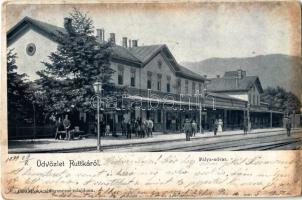 1899 (Vorläufer!) Ruttka, Vrutky; vasútállomás, pálya-udvar. Moskóczi Ferencé tulajdona / railway station (kopott sarkak / worn corners)