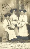 1905 Besztercebánya, Banská Bystrica; Krajan újság reklámlapja rikkancs hölgyekkel / Krajan newspaper advertisement with papergirls. photo