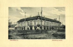 1910 Zsombolya, Hatzfeld, Jimbolia; Muschong palota, Kereskedelmi és Iparbank, Funk György üzlete. W.L. Bp. 6645. / palace, bank, shops