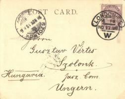 1898 London, Trafalgar Square, Law Courts, Horse Guards. small sized postcard (11,5 cm x 9 cm)