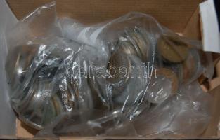 1/2kg vegyes külföldi váltópénz, régi