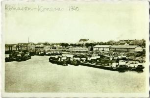 1940 Komárom, Komárno; Pohlad na Dunaj / Kikötő, uszályok a Dunán / Danube port, barges