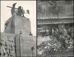 1956-os fotók: utcai jelenetek, szobordöntés, a Szabad Nép előtt, stb., 22 db későbbi előhívás, 9×14...