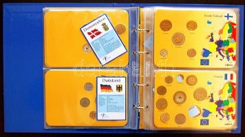 Az Euro-t bevezető 15 tagállam pénzei szettekben, albumban, rövid ismertetőkkel, helyenként hiányos