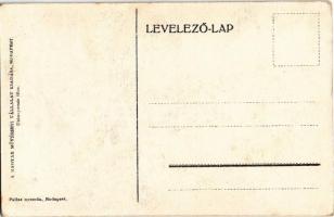 A Magyar Művészeti Vállalat kiadása, Orient Rt. / Hungarian fashion art postcard s: Sárossy