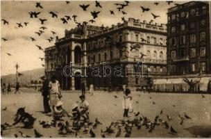 1936 Trieste, Trieszt; Piazza Unita, Palazzo Prefettura / square, Prefecture Palace (fl)