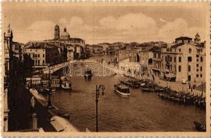 Venezia, Venice; Ponte degli Scalzi / bridge, canal, boats (fl)