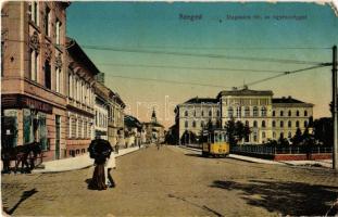 1911 Szeged, Dugonics tér az ügysészséggel, villamos, Markovics Lajos üzlete (kis szakadás / small tear)