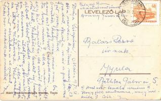 Torda, Turda; Mádli András szőlőgazdasága, munkások ökörszekérrel és fonó asszonnyal. Kiadja Mádli A...