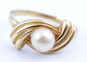 Tenyésztett gyöngy ékszerszett, fülbevaló, karkötő, gyűrű, nyaklánc, jelzett, 4 db