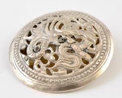 Ezüst (Ag.) tálka, jelzett, nettó 12 g + ezüst (Ag.) vietnami kitűző, jelzett, nettó 15 g