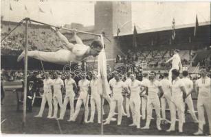 1912 Stockholm, Olympiska Spelens Officiella. Nr. 139. De norska gymna terua / 1912 Summer Olympics in Stockholm. The Norwegian gymnasts