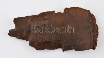 "Monte San Gabriele 1917" feliratú repeszdarab, 20,5×11 cm /

Piece of shrapnel with ins...