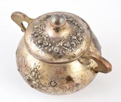 Antik ezüst cukordobozka rózsás díszítéssel  Ausztria 1824. Jelzett. JB mesterjeggyel / Antique silv...