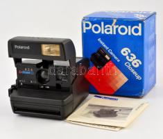 Polaroid 636 fényképezőgép eredeti dobozában.