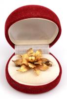 Aranyozott ezüst bross GL jelzéssel. 6,7g 4,5 cm