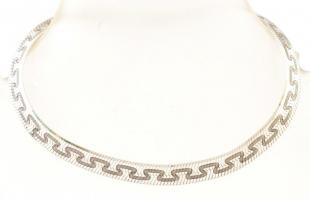 Ezüst(Ag) meandermintás lapos kígyó karkötő, jelzett, h: 19 cm, nettó: 5,8 g