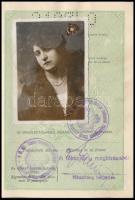 1929-1931 Férj és feleség 2 db fényképes magyar útlevele, osztrák és csehszlovák bejegyzésekkel, viseltes borítóval
