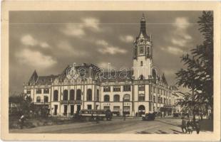 40 db RÉGI és MODERN főleg magyar városképes lap vegyesen, közte pár külföldi / 40 pre-1945 and MODE...