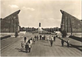 82 db MODERN külföldi városképes lap / 82 MODERN Worldwide town-view postcards