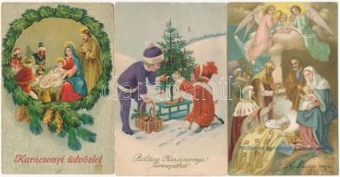 55 db régi karácsonyi üdvözlőlap, közte modernek is / 55 pre-1945 Christmas greeting cards, among th...
