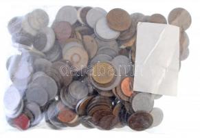 NDK/NSZK 1950-1999. vegyes érme tétel 0,5kg súlyban T:vegyes GDR/FRG 1950-1999. mixed coin lot in net weight of 0,5kg C:mixed