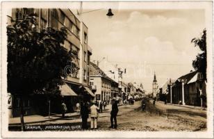 1930 Nagyszombat, Tyrnau, Trnava; Masarikova ulica / Masaryk utca, üzletek / street view, shops (gyűrődés / crease)