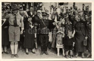 Ipolyság returns to Hungary, boy-scout